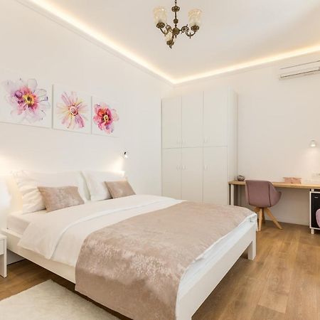Maniva Old Town Luxury Rooms - Prime Spot By Riva Promenade Split Buitenkant foto