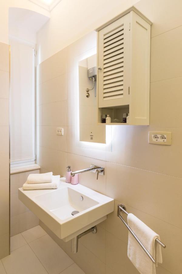 Luxury Rooms In The Center Of Split - Maniva Buitenkant foto