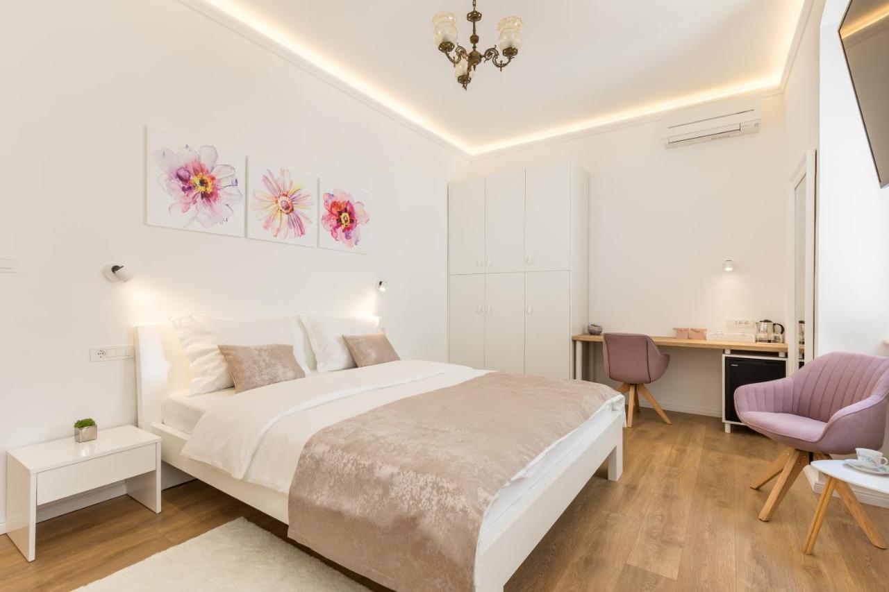 Luxury Rooms In The Center Of Split - Maniva Buitenkant foto