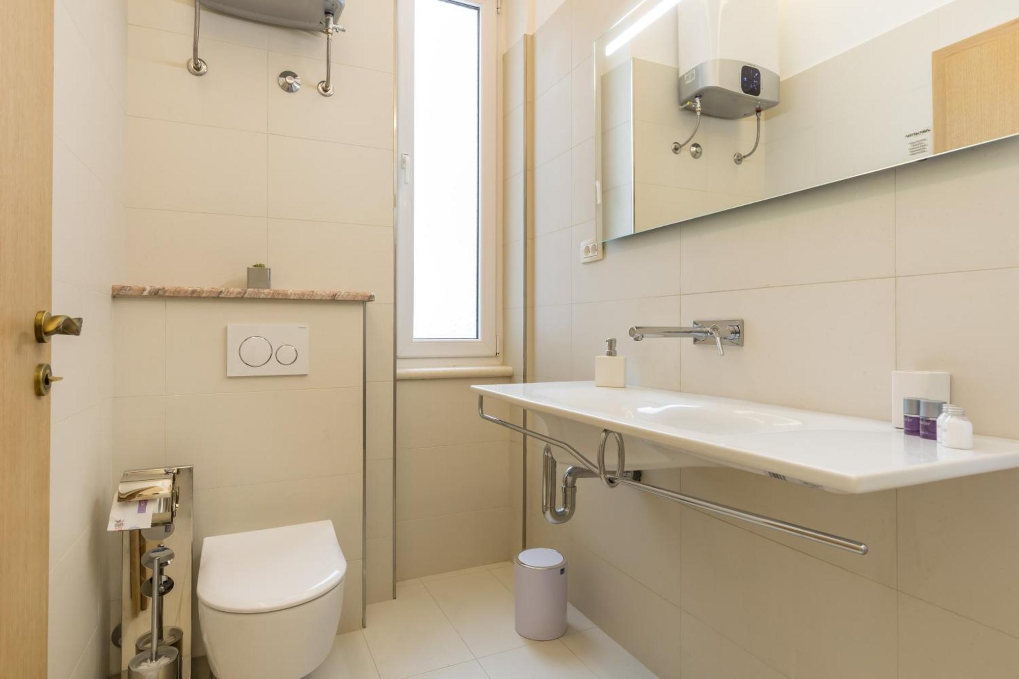Maniva Old Town Luxury Rooms - Prime Spot By Riva Promenade Split Buitenkant foto
